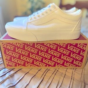 New white platform Vans Sneakers size 8.5
